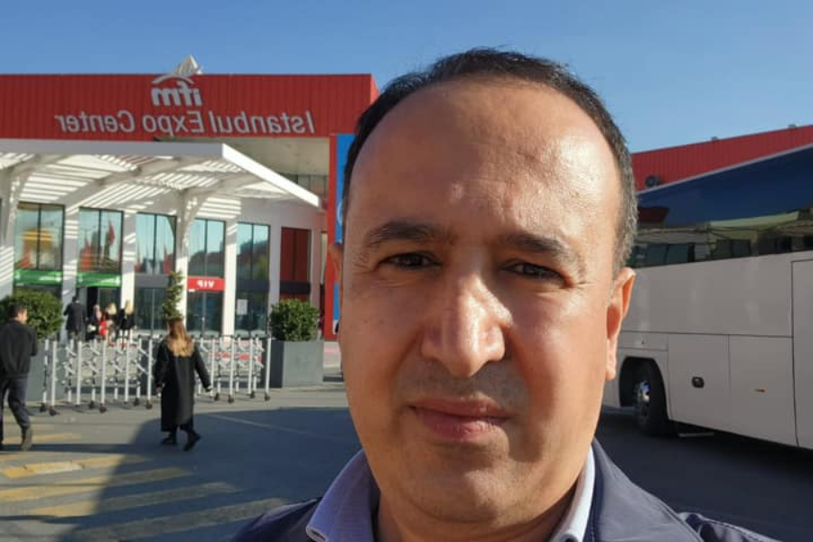 Tacikistan’dan 7. TKG Üyesi Olimjon Vatanov İstanbul’da Seramik Fuarını Ziyaret Etti