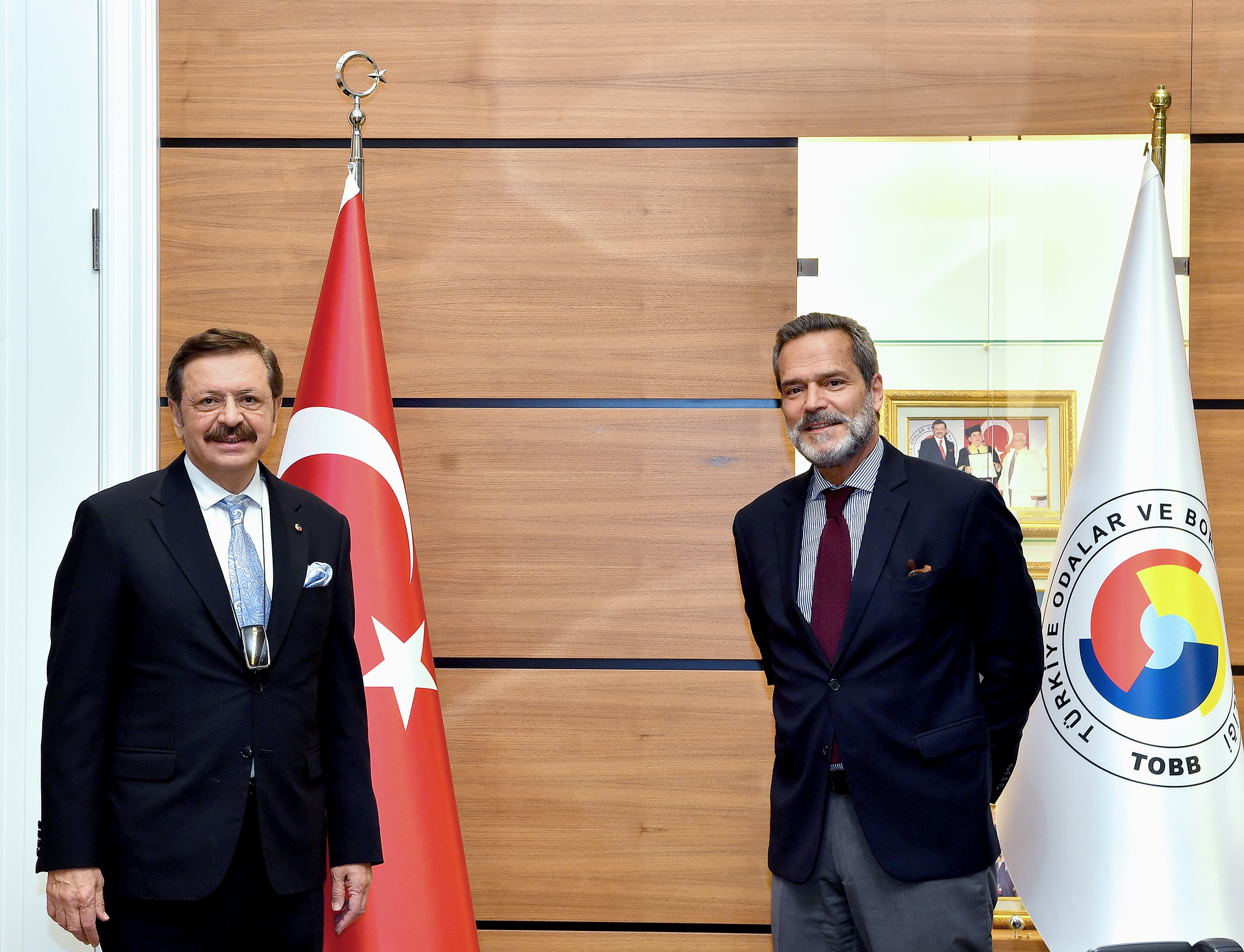 Hisarcıklıoğlu, Portekiz’in Ankara Büyükelçisi Leitao ile görüştü